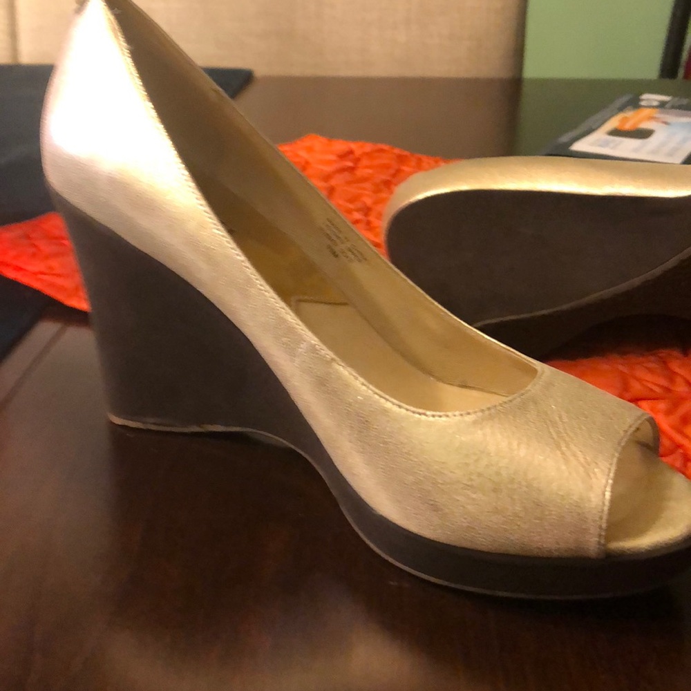 Shoes 👠 - Picture 6 of 8